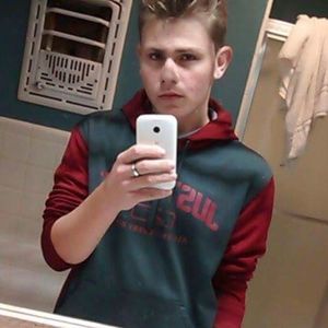 Meet your Posher, Aaron